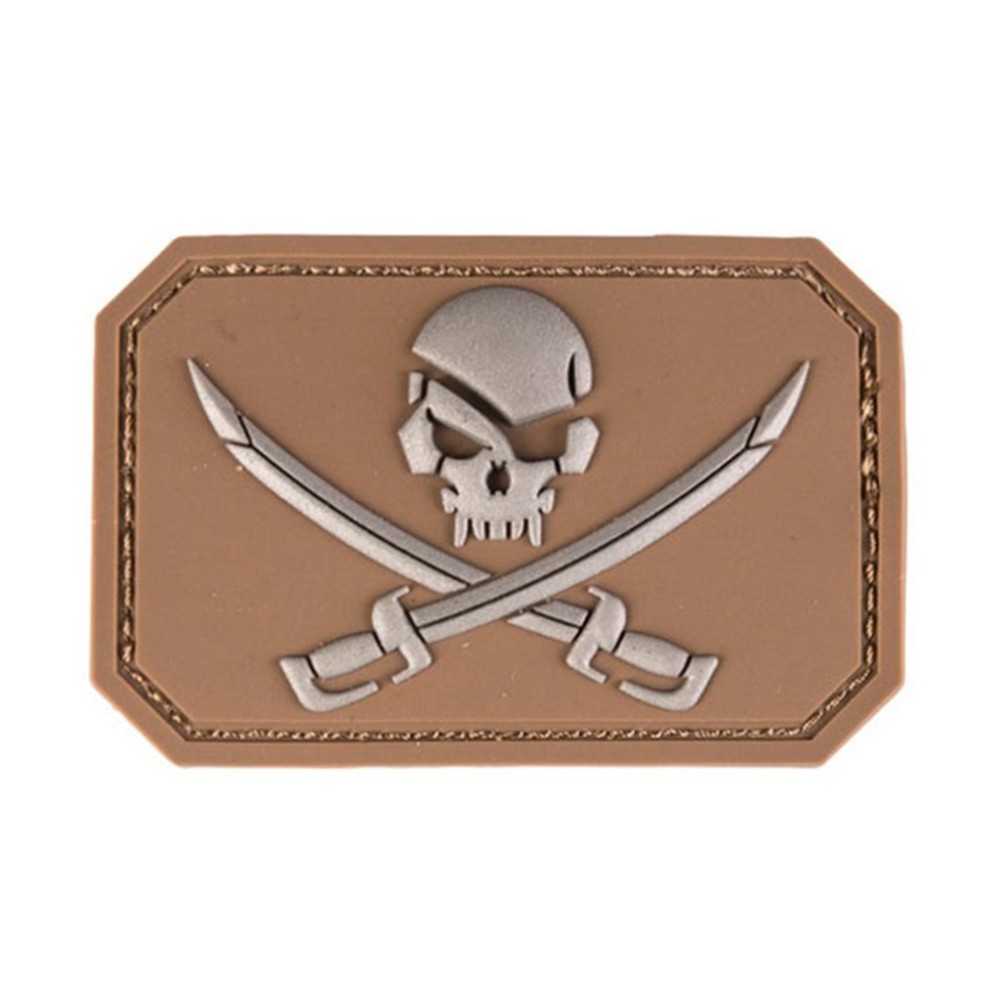 PARCHE PVC PIRATA SKULL SABLES MILTEC COYOTE